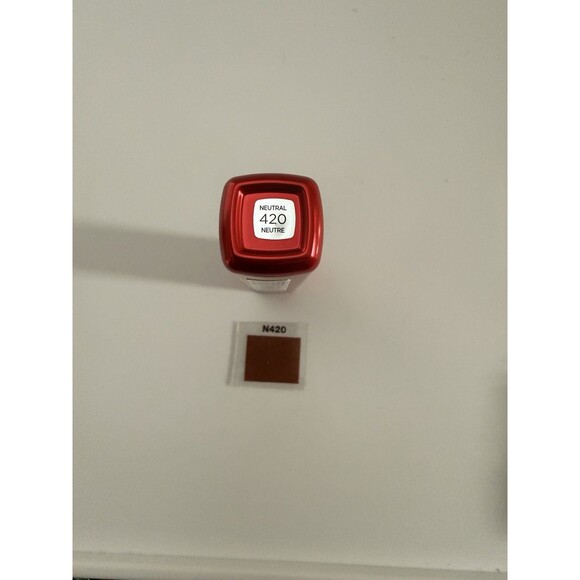 L'Oreal Paris Infallible Skin Ink Foundation Concealer 420 Neutral 0.5oz - Picture 3 of 3